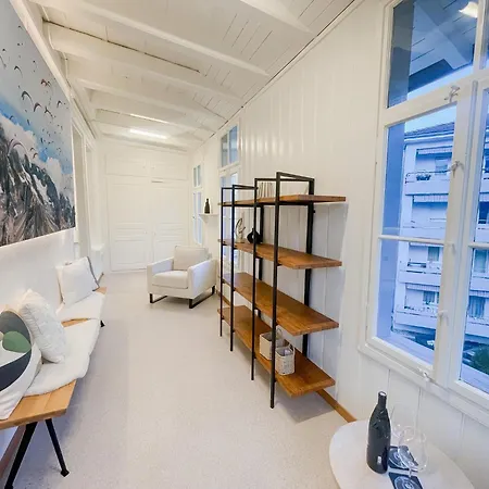 Appartement West Center 4 Bed Free Parking Wifi *